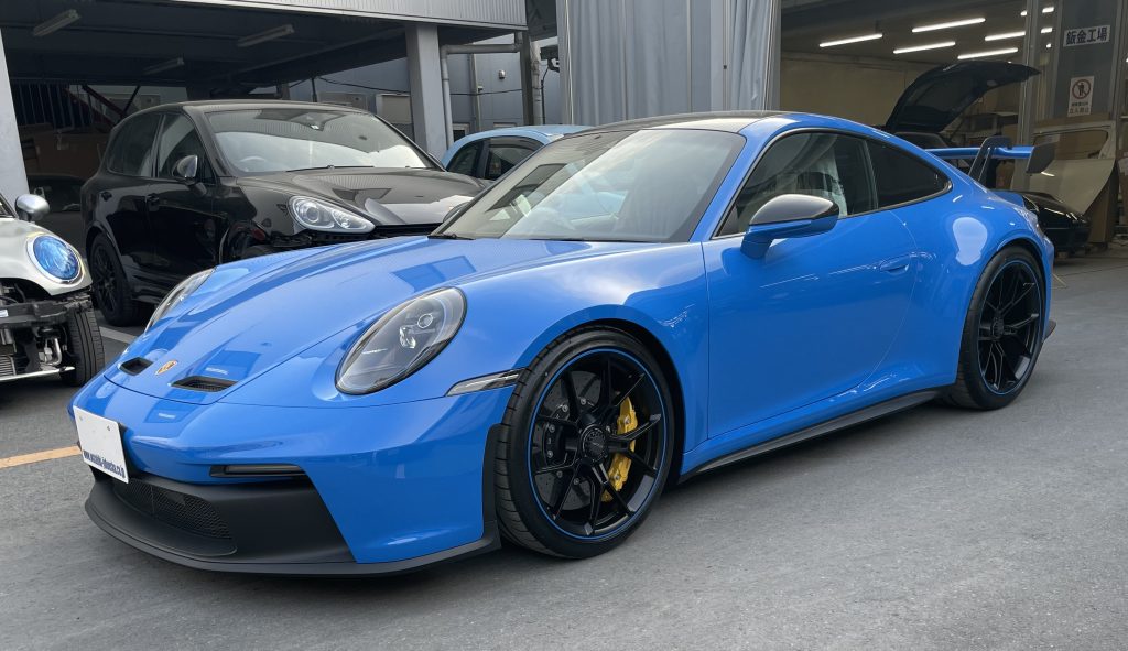 ポルシェ992GT3 Fenixスクラッチガード施工(マットクリヤー ポルシェ992GT3 Fenixスクラッチガード施工(マットクリヤー